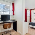 Private office workspace at 450 Burma vacation home near Disney